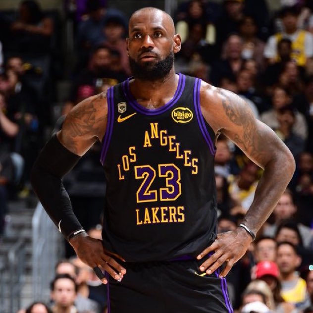 Witness King James tweet media