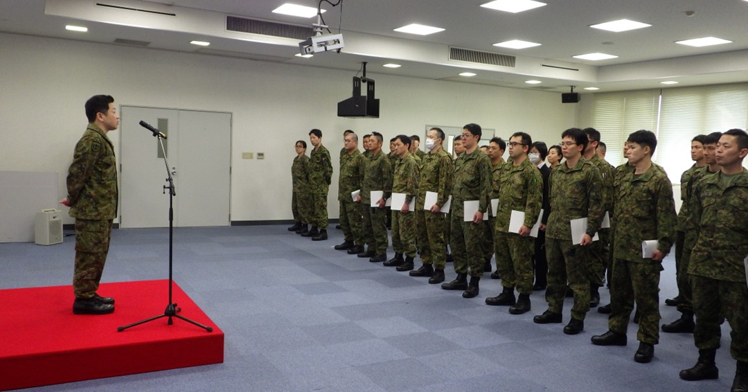 JGSDF_MA_pr's tweet photo. #中部方面隊 は、#WPS（Women,Peace and Security：女性・平和・安全保障）推進のため、４月１３日～１７日の５日間、集合教育「ジェンダー・フォーカルポイント」 #GFP（Gender Focal Point：ジェンダー分析幹部）を実施しました。
#中部方面総監 による訓話の他、各種講義の受講や事例研究等を実施し、教育修了後は、それぞれの所属部隊等において #ジェンダー視点 を部隊等の行動に反映して #WPS 推進に取り組んでいきます。