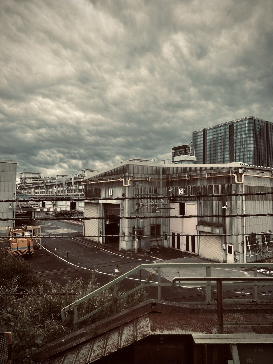 DaSoda23's tweet photo. 怪しい雲模様
#photo #japan https://t.co/G3sx9OMBao