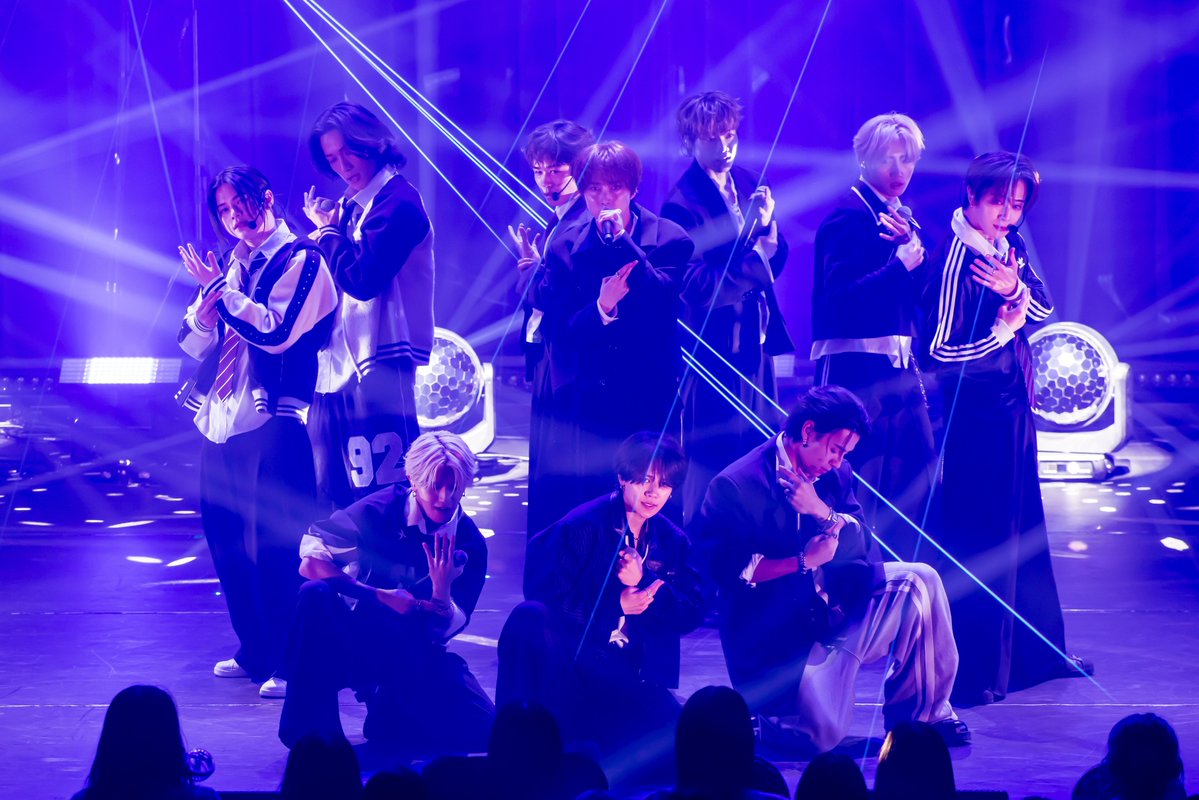 Hwaiting!_LIVE tweet media