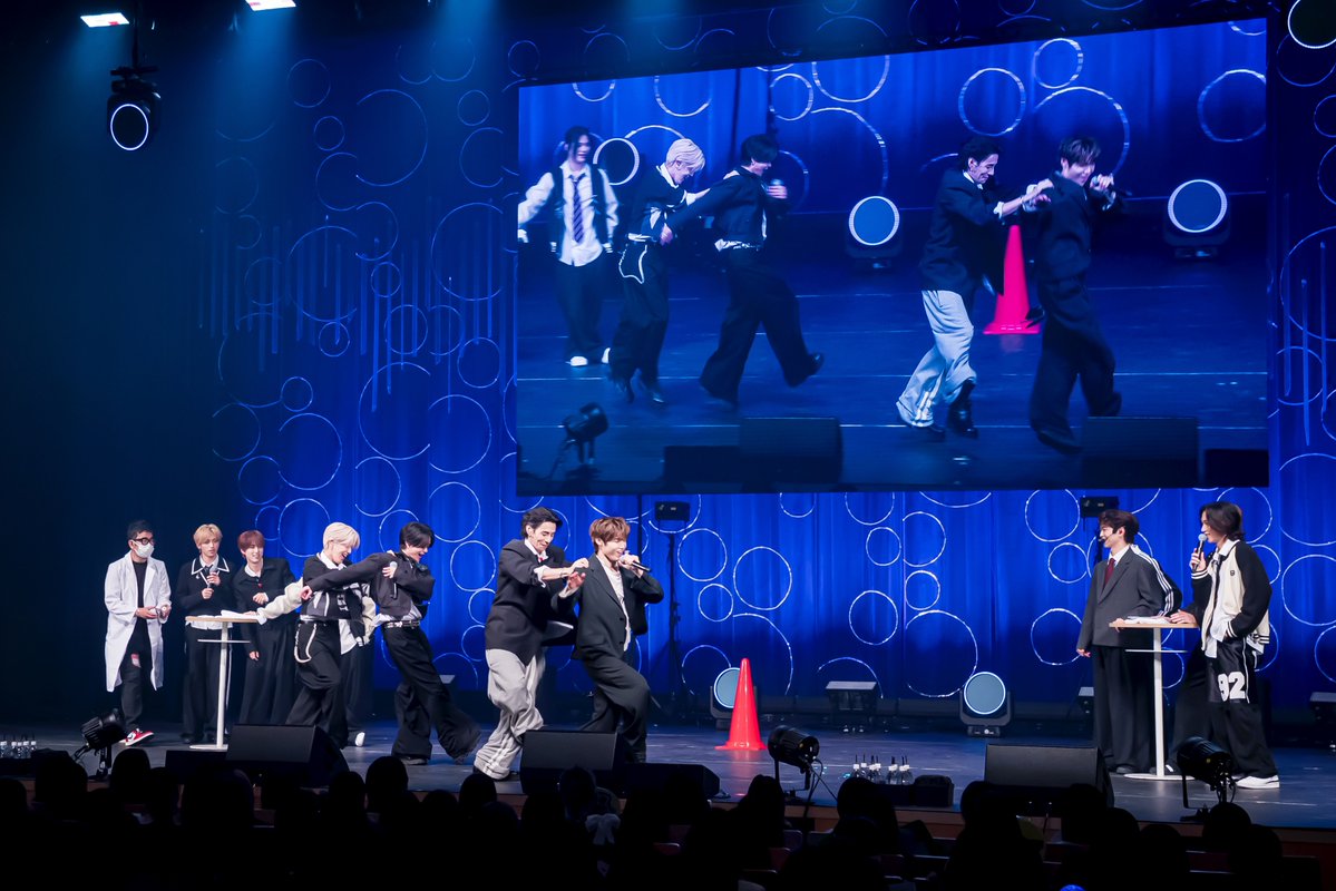 Hwaiting!_LIVE tweet media