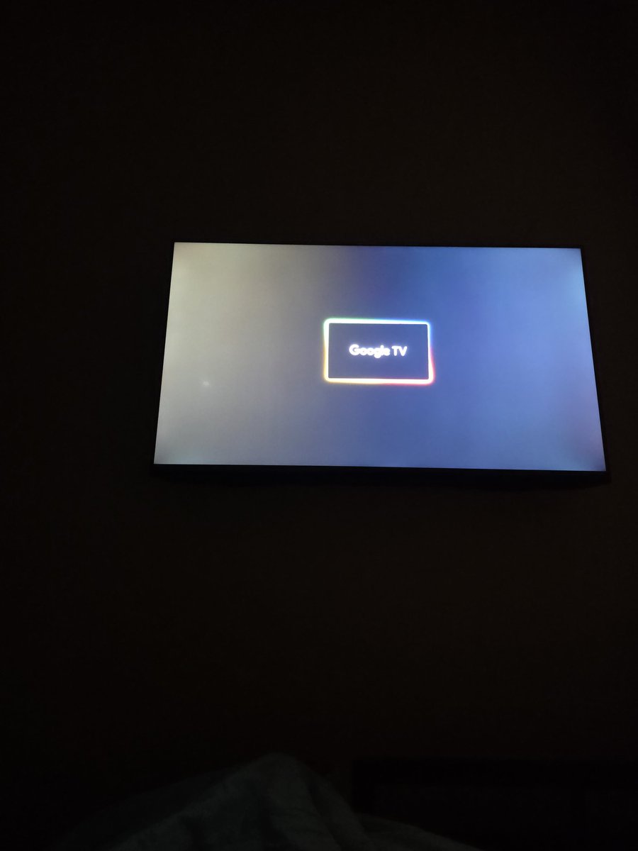 Jaykish51500130's tweet photo. @sony_india @wanted4luv I purchased a Sony Bravia M2M,

K-43S22BM2. It was delivered yesterday. The TV display shows a yellow tint. Please replace the TV. Job JE0537764 https://t.co/Qo1WqFkVyx