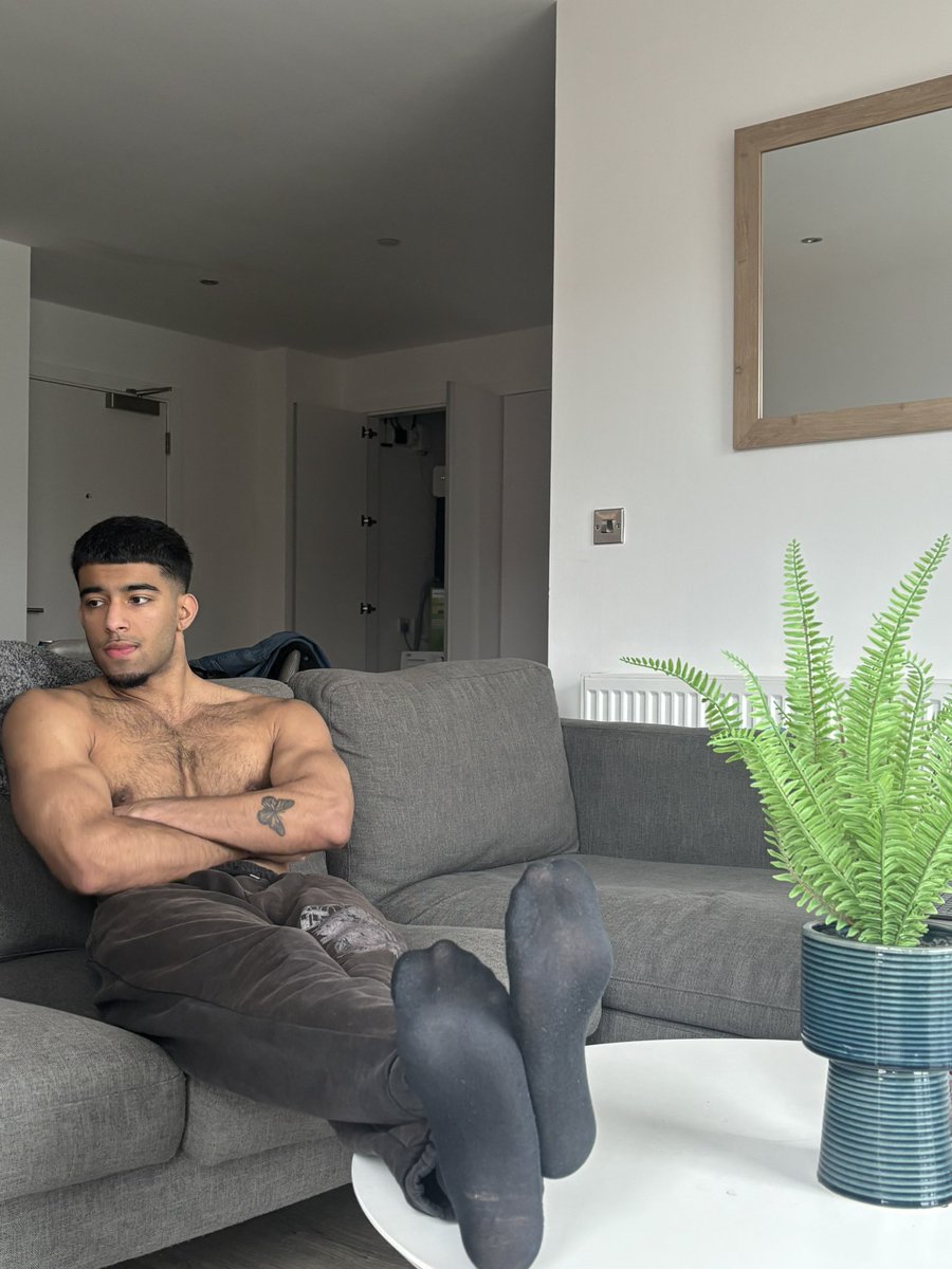 The Best Sock Masters 44k tweet media