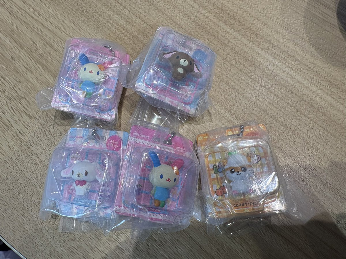 ぷりん tweet media