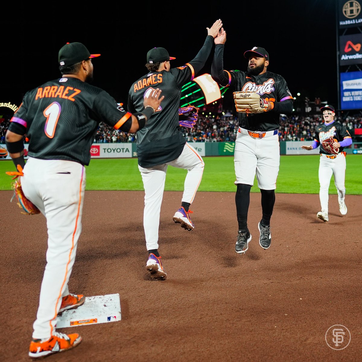 SFGiants tweet media