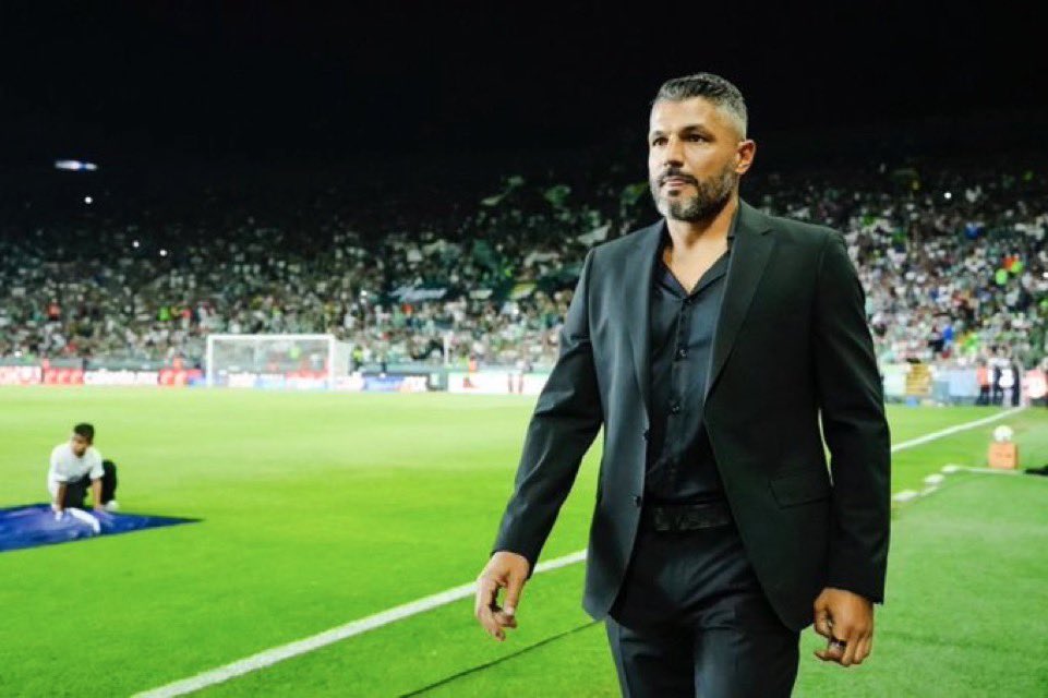 •Adiós Barreiro (💔)
•Funes, Cortizo y Vallejo no pueden volver a pisar la ciudad 
•Un 9 decente como recambio de Cambindo
•Un central top 10 de la liga y otro que haga competencia interna
Y a trabajar profesor, se merece toda la confianza del mundo