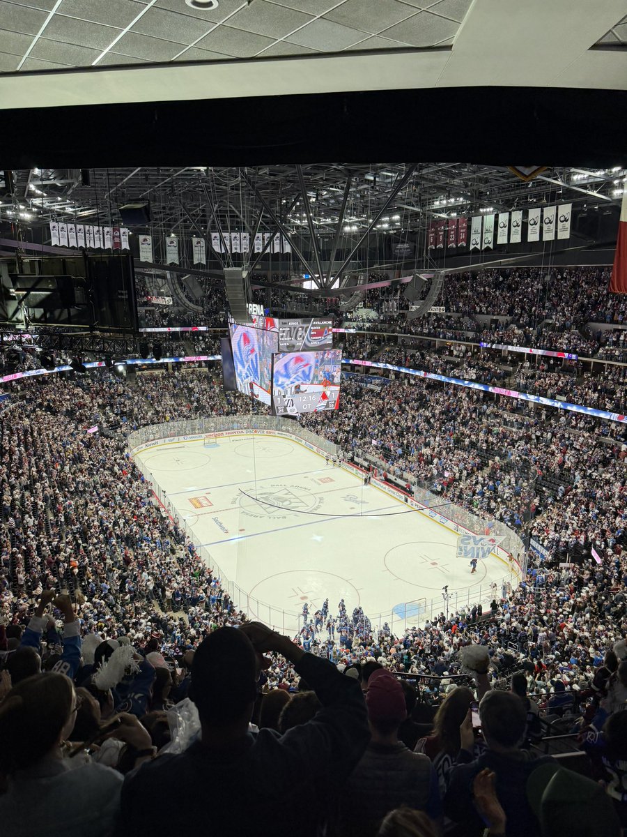 LocktoMinny tweet media