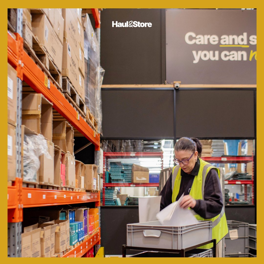 Haul_and_Store's tweet image. This is where the magic happens—carefully picking every order before it heads your way.

#Ecommerce #WarehouseLife #OrderFulfilment #BehindTheScenes #Logistics #SupplyChain #WarehouseOperations #PickingAndPacking #DailyOperations