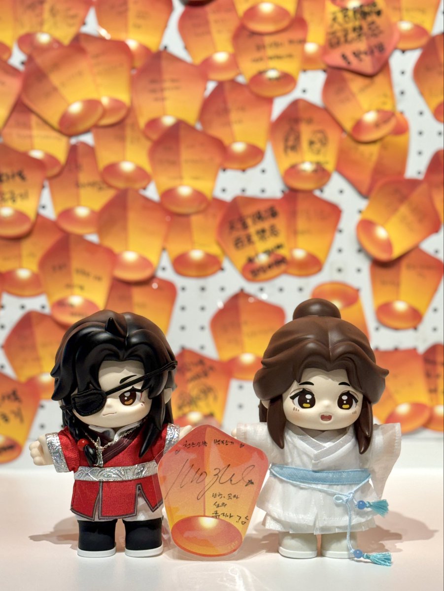 🦋<천지유광>에 방문해주신 
류지아 성우님(<a href="/ryu_jiah/">성우 류지아</a>)과 정의택 성우님(<a href="/Dw10Justice/">정의택</a>)🫶🏻

두 분이 남기고 간 싸인을 현장에서 찾아보세요👀