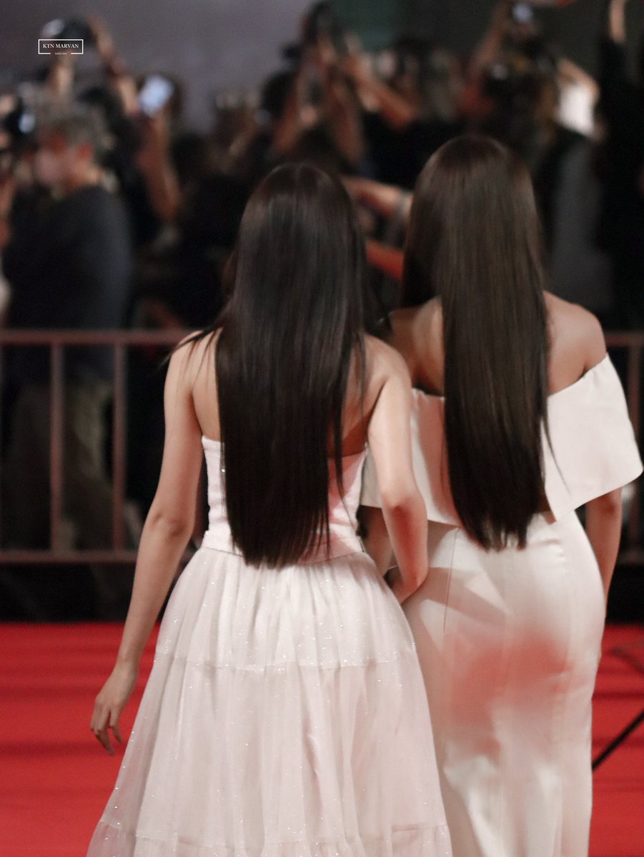 aeklama's tweet photo. Don’t worry, I’ve got your backs.
#Mypartner #น้ำหนึ่งเนย
#Namneungnoey https://t.co/VmxfDZgIUd