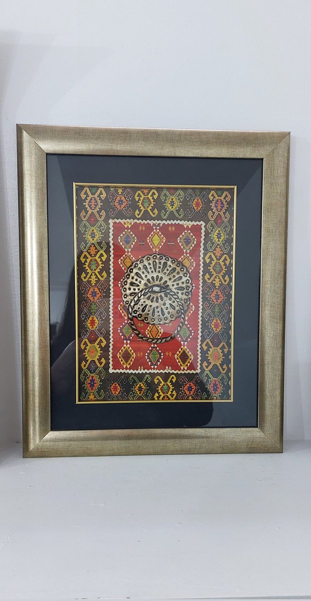 kozulbranimira1's tweet image. Koji zvekir je vama ljepsi lijevi vs desni #Sarajevo #handmade #radnafoliji #bosanskicilim