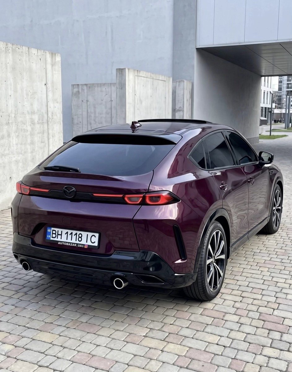 Car Grails tweet media