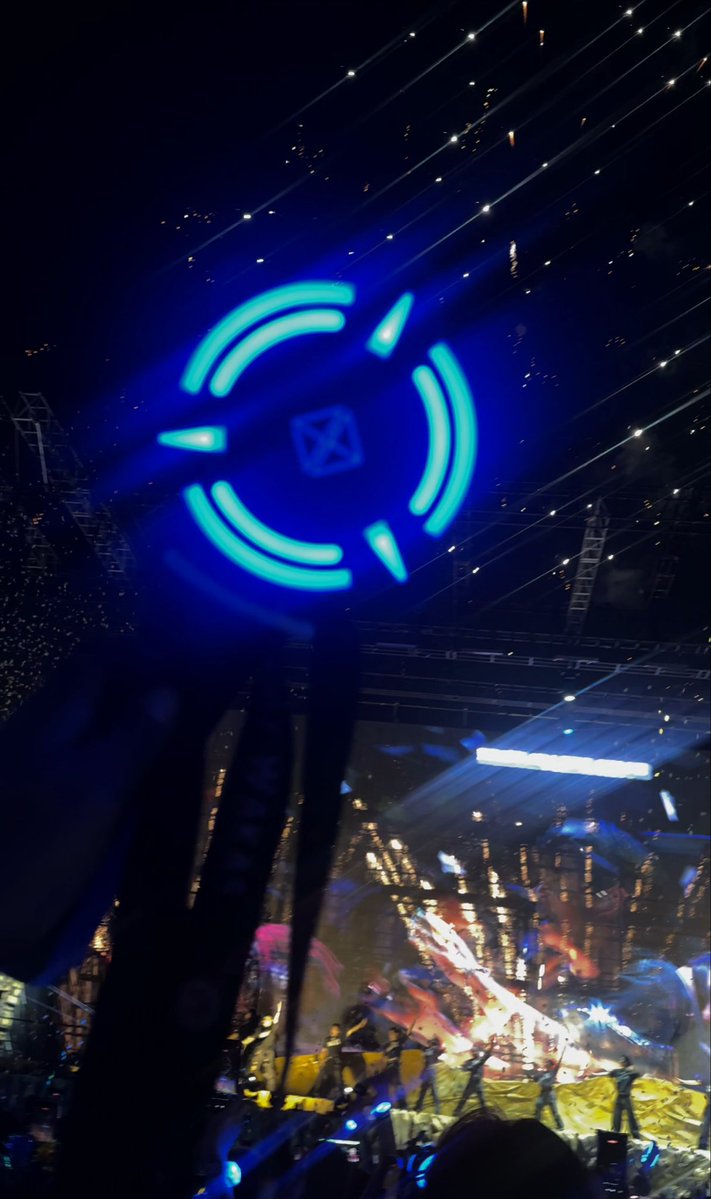 aaawww..

SEA OF BLUE WITH A'TIN 
<a href="/SB19Official/">SB19 Official</a> #SB19
#FromStartToForeverWithATIN