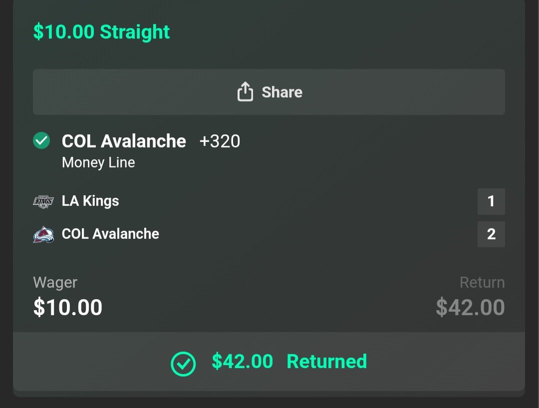 RenzheVAL's tweet photo. Turned $3 into $120 :] cashed kings parlay after their first game and flipped it on the avs for ez profit 📈 https://t.co/T50eeW3vgA