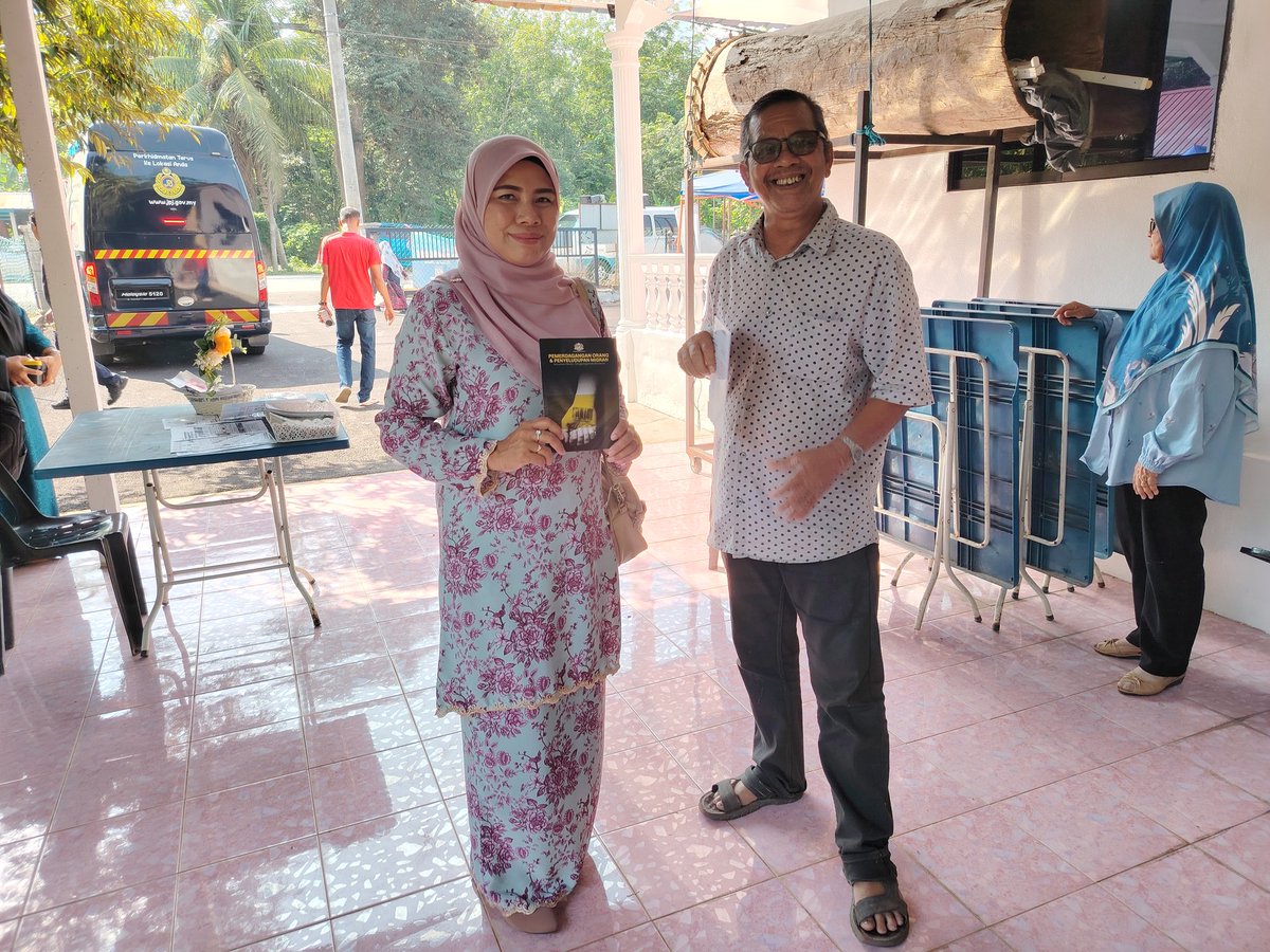 PEJABAT PENERANGAN DAERAH SIK tweet media