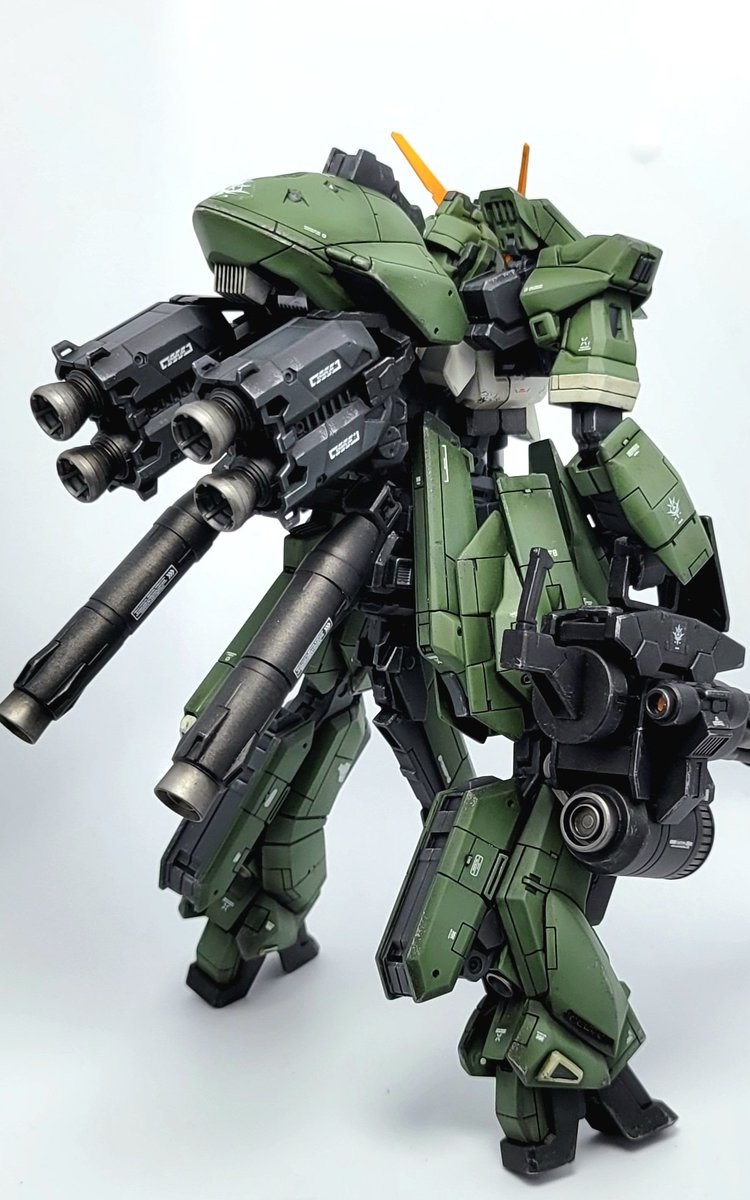 0624_psycho's tweet photo. HG1/144ガンダムTR-6 【バーザムⅡ】レジオン鹵獲仕様(A.O.Z RE-BOOT版)です！
余剰パーツを有効利用させて貰って自分なりのカッコ良いにアレンジしました😁

#ガンプラ
#バーザムII
#G_Meister https://t.co/AwPpbs5zVX