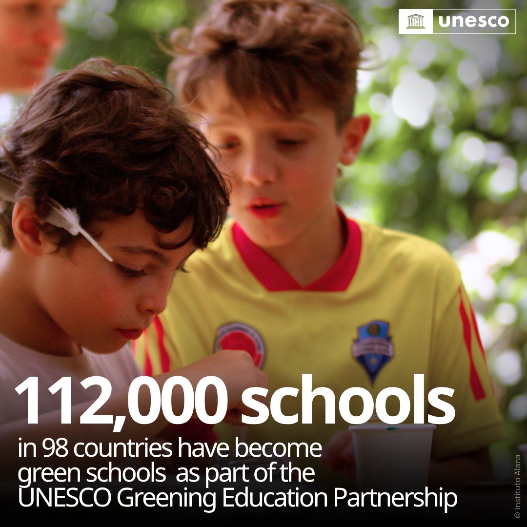 UNESCO's tweet image. Protecting our planet starts with education.

Across 98 countries, nearly 112,000 schools are helping students turn sustainability into a way of learning, living and acting.

On #EarthDay, see how @UNESCO and its partners are #GreeningEducation systems:
unesco.org/en/articles/ov…
