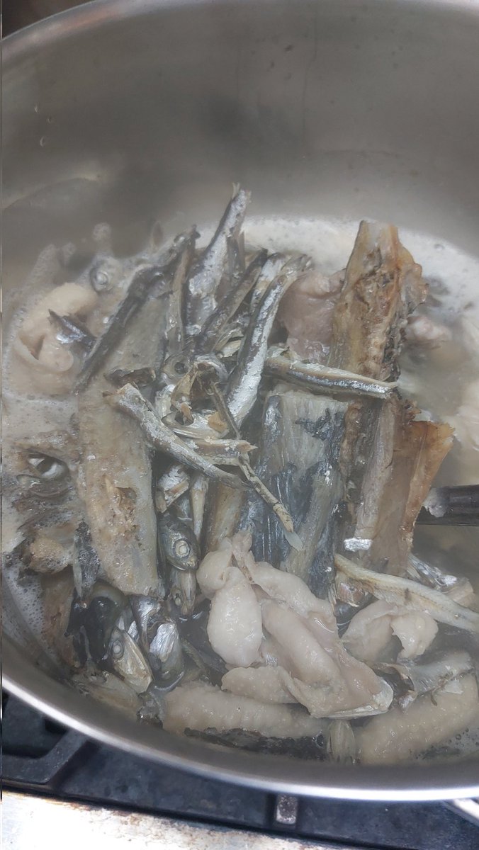 ラーメン ゴクボシ(高須サンシャイン店内) tweet media