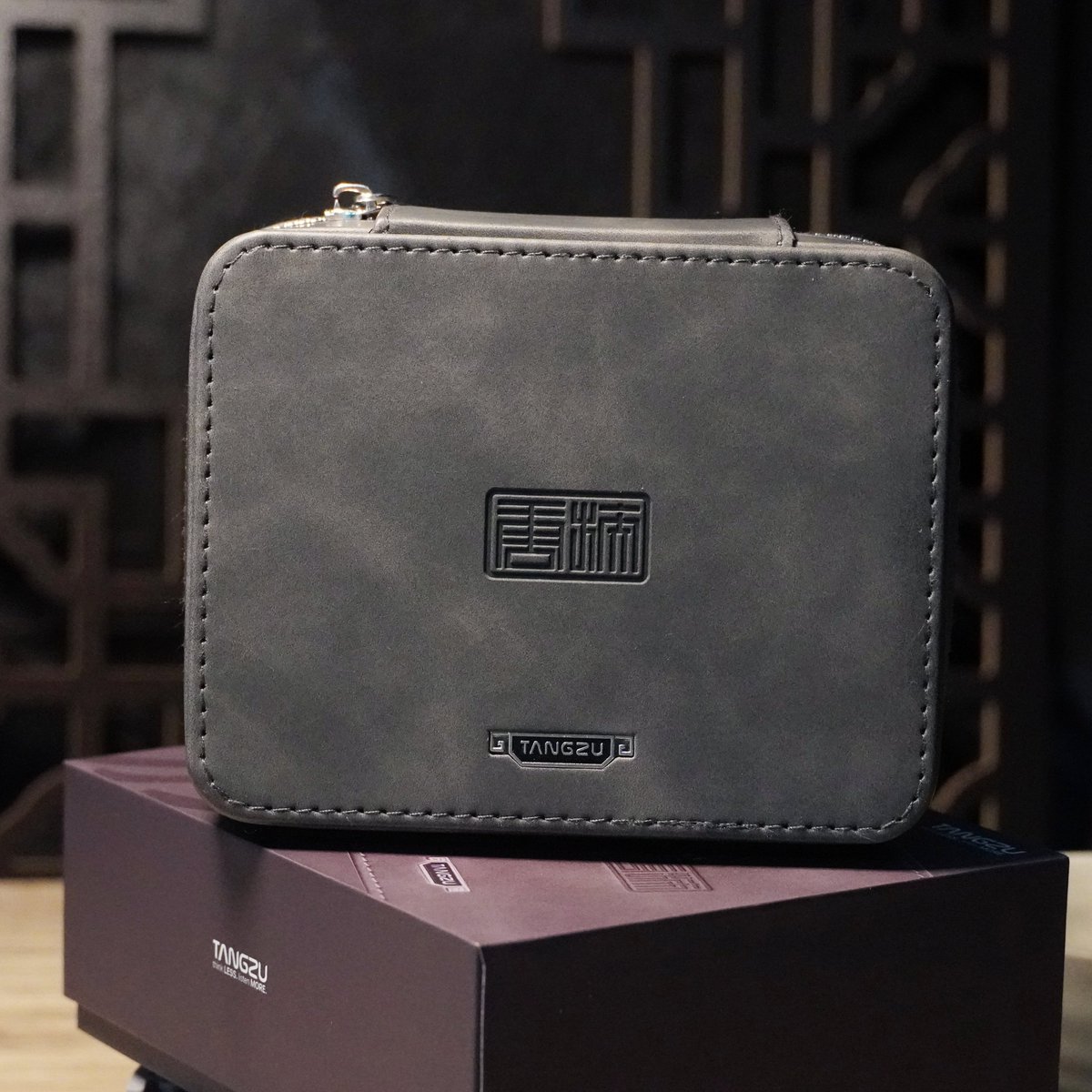 Linsoul_Audio's tweet image. Tangled IEMs? Not anymore. 😎

TANGZU Ultimate Carry Case.
linsoul.com/products/tangz…

#IEM #audiophile