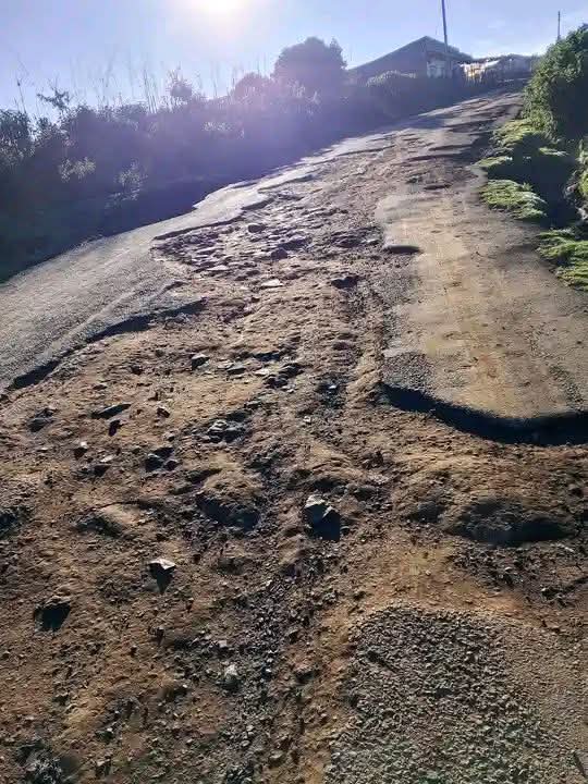 Tapkeronn's tweet photo. @scherargei This is Olenguruone -Kiptagich -Silibwet road, how do we explain we voted 100% to KK government? I admit we have the most useless Mp in Kuresoi south https://t.co/VkB8kmsaho