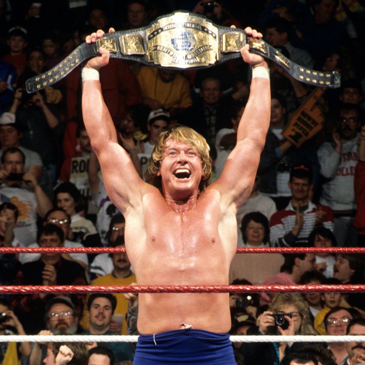 WWFWrestling1's tweet image. Intercontinental Champion of the day: Rowdy Roddy Piper - Won the WWF Intercontinental title at the Royal Rumble on January 19, 1992. His reign totaled 77 days. 🏆 #WWF #WWE #Wrestling #RoddyPiper