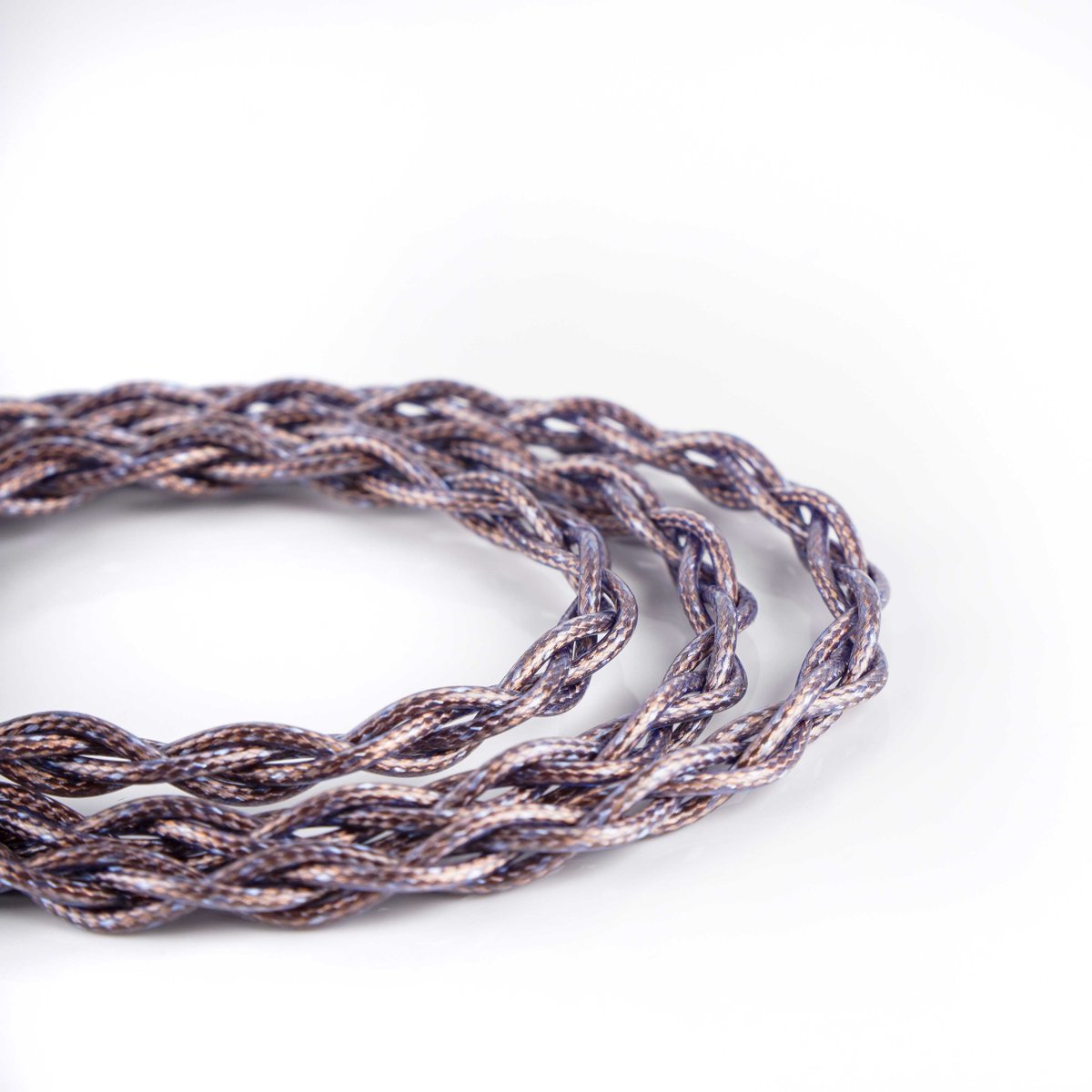 NicehckAudio's tweet image. Rave reviews——AceComet🎧

Gold Plated OFC Plug
17.5AWG large wire diameter
Excellent noise control
Noticeable improvement in sound transparency and resolution

🛒Add it to your cart!
nicehck.com/products/niceh…

#NICEHCK #HIFI #Cable #Upgrade