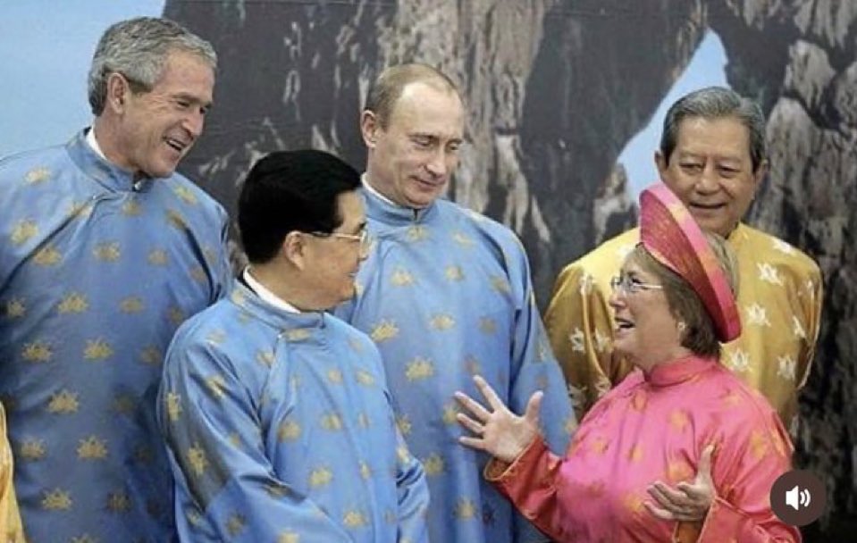 ✭Badgalrebee 🌙 tweet media