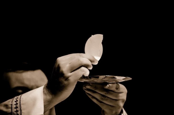 The Word of God on Faith and Truth resting entirely and absolutely on the Eucharist
jcgregsolutions.wordpress.com/2026/04/22/the…

Trade More With a 100% Bonus!
xm.com/referral?token…