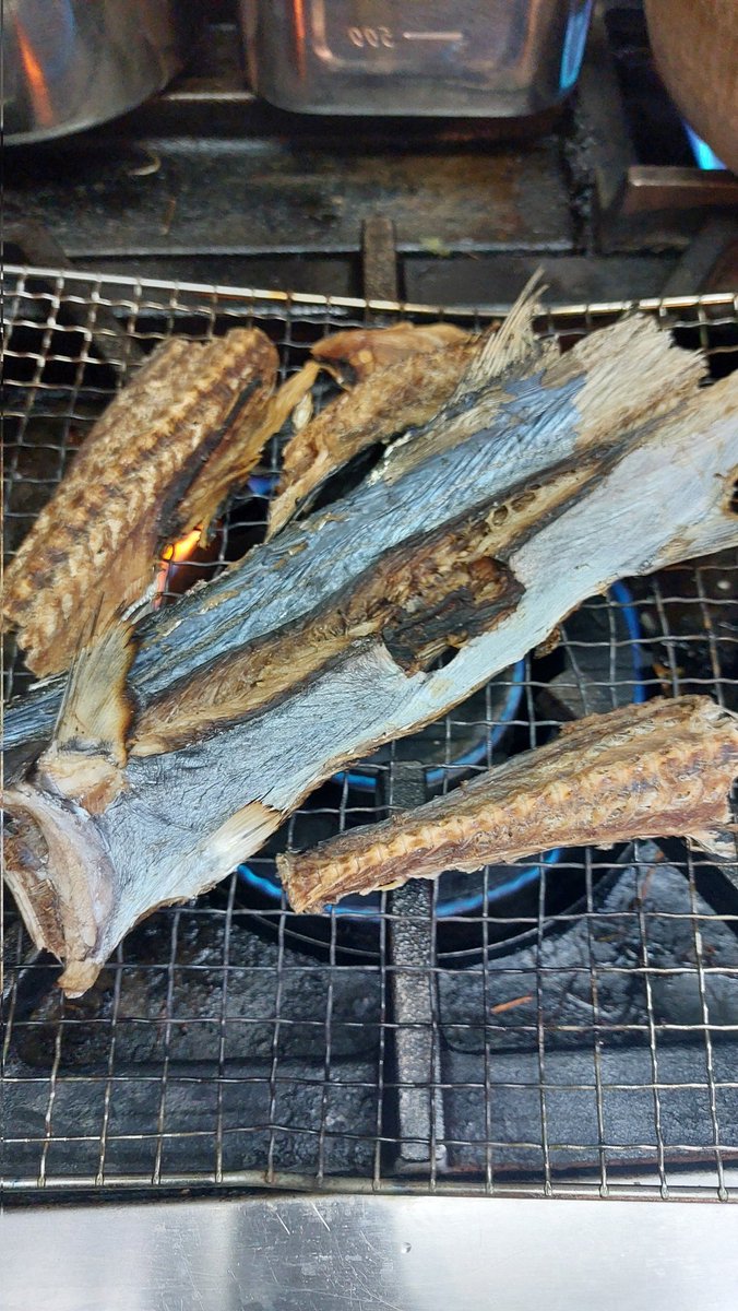 ラーメン ゴクボシ(高須サンシャイン店内) tweet media