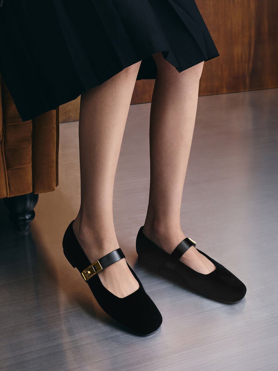 NEW】Lando ランド メタリックバックルメリージェーンフラット🩰🖤
