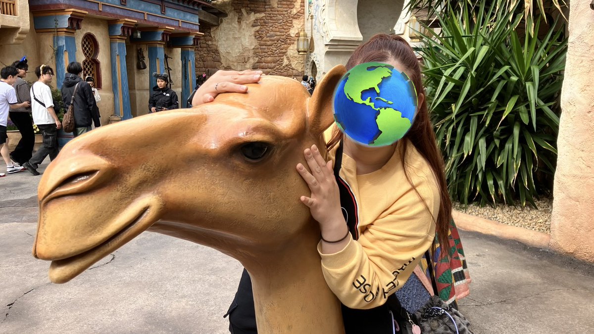 AYAN_eee5's tweet image. 地球の裏側はBigsmileであふれ変えてっています😀🌍

  #Disney