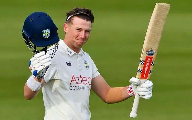 The County Championship Div 1 top English scorers so far are:

Jamie Smith 396 runs 99.00 average
James Rew 379 runs 75.80 average 
Tom Abell 337 runs 56.16 average 
Joe Clarke 273 runs 68.25 average
Oliver Cox 266 runs 88.66 average
Ben Foakes 255 runs 127.50 average 

It’s also
