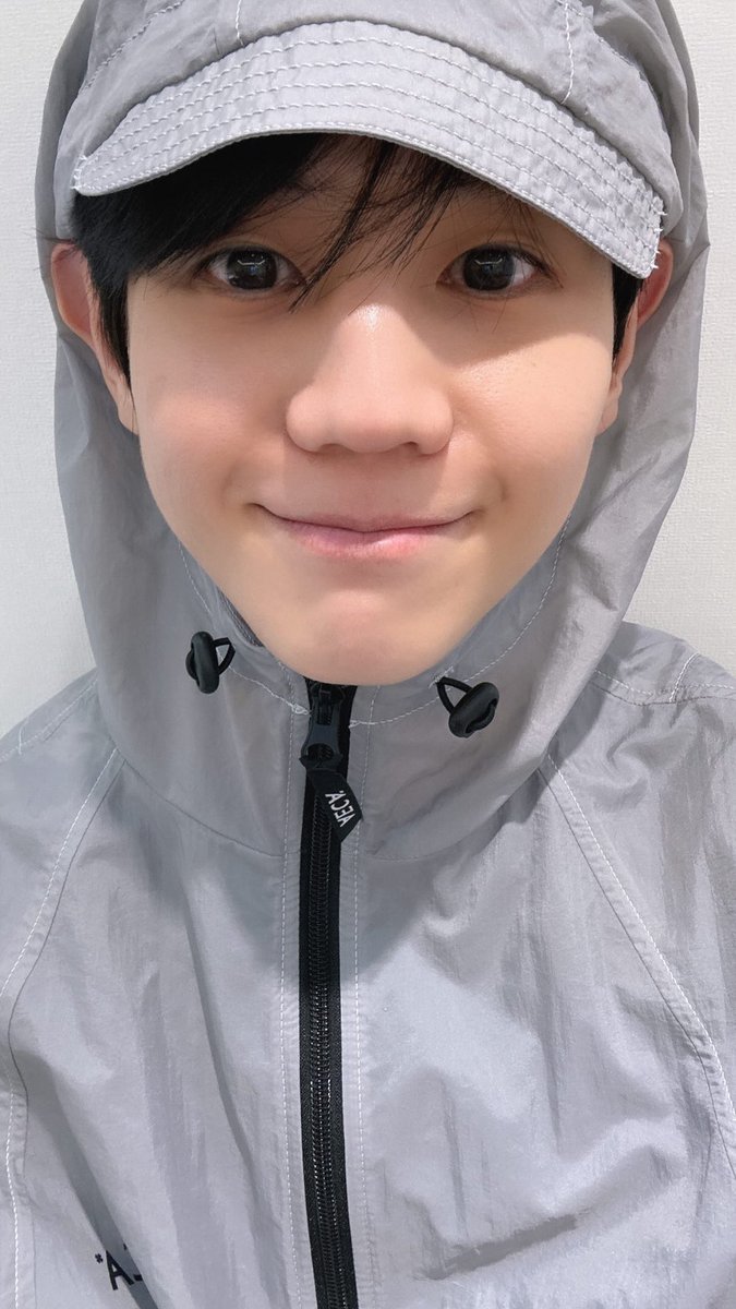유라🪽 tweet media
