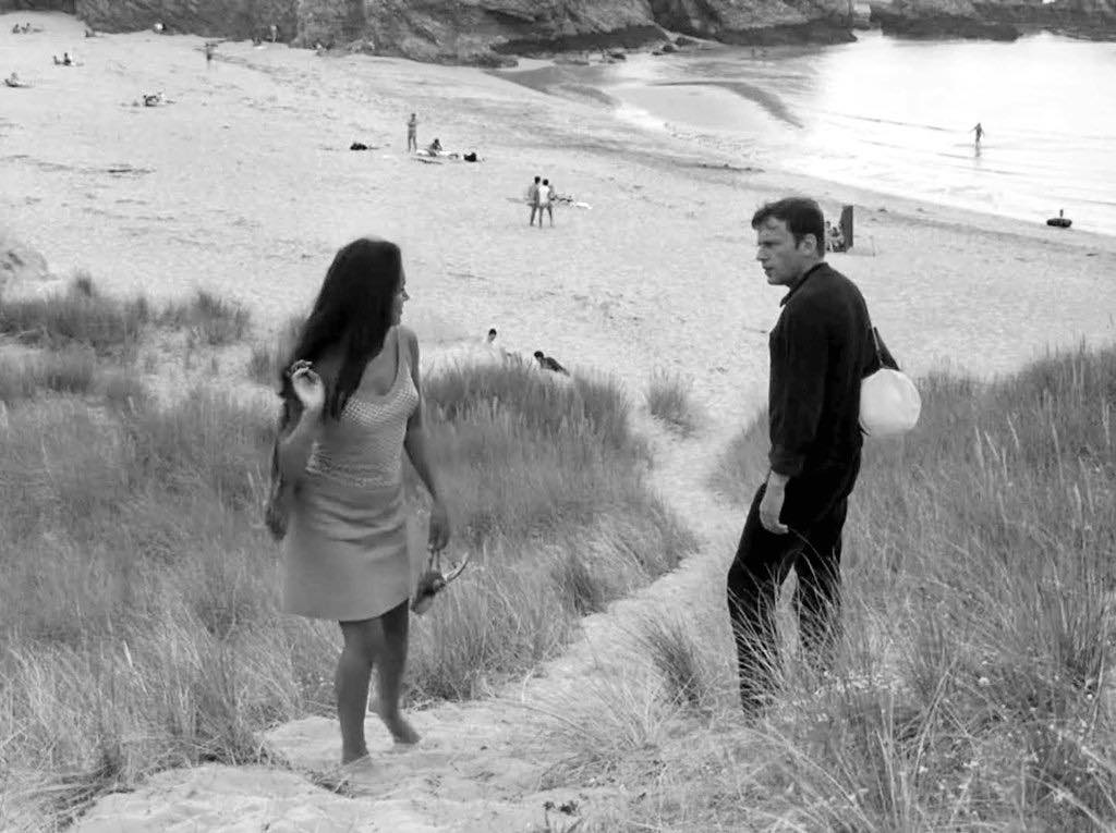 archistar1's tweet image. Ripercorrere la propria vita attraverso un film...
La mia notte da Maud, 1969
#director Éric Rohm
Louis Trintignant, Françoise Fabian