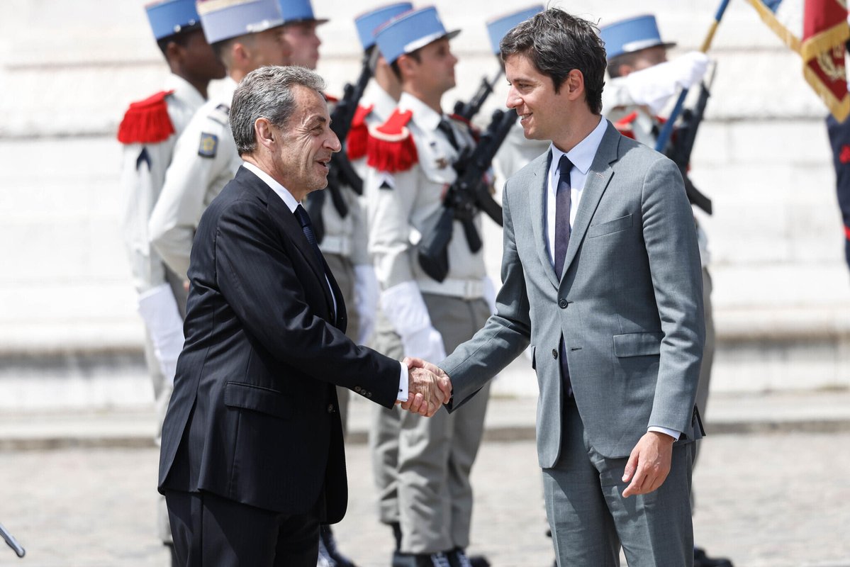 Le Parisien tweet media