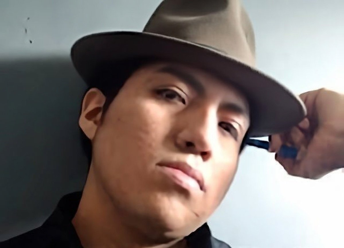 BibaMiPlei's tweet photo. @El_inquietudes Cara de Totem y sus piperras acólitas viven obsesionadas, siempre rabiando y lloriqueando como los despojos humanos que son. 🫵😂
Cara de Totem 🤡🏳️🌈HDLGP😆🫶😘
#CaraDeTotem
#AmorDespechado
#DespojoHumano
#BottomOfTwitter
#AcólitosPerdedores https://t.co/svdpjHfxWK