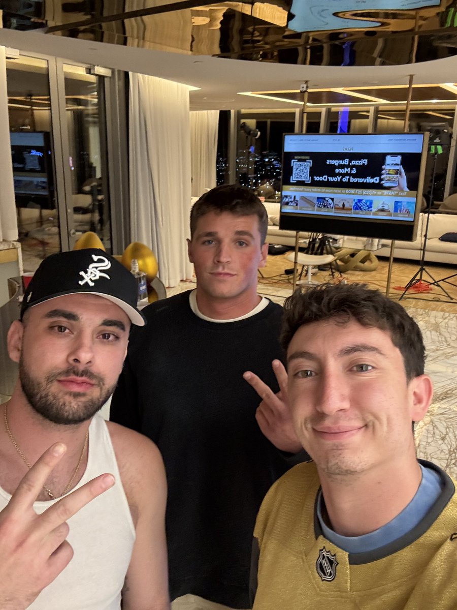 Tommy Smokes tweet media