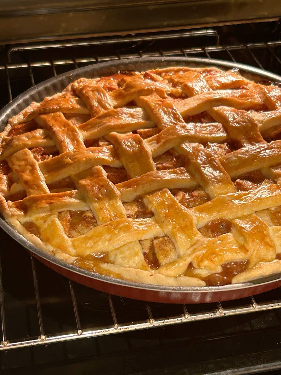 Annaliese tweet media