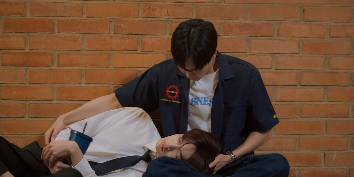 linn’s mrs era ♡ tweet media