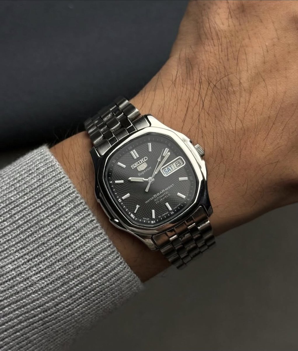 Watches & Beauty tweet media