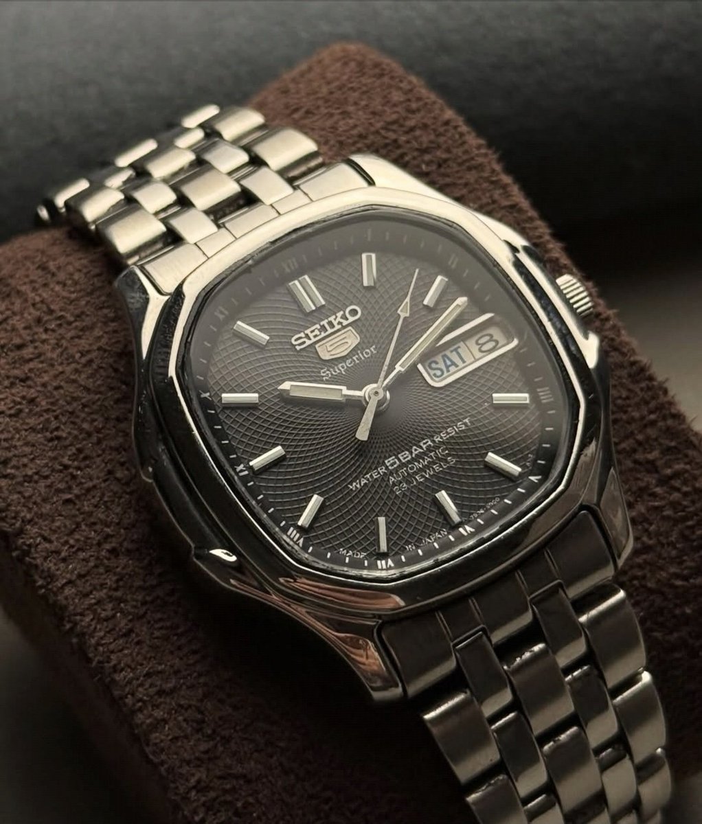 Watches & Beauty tweet media