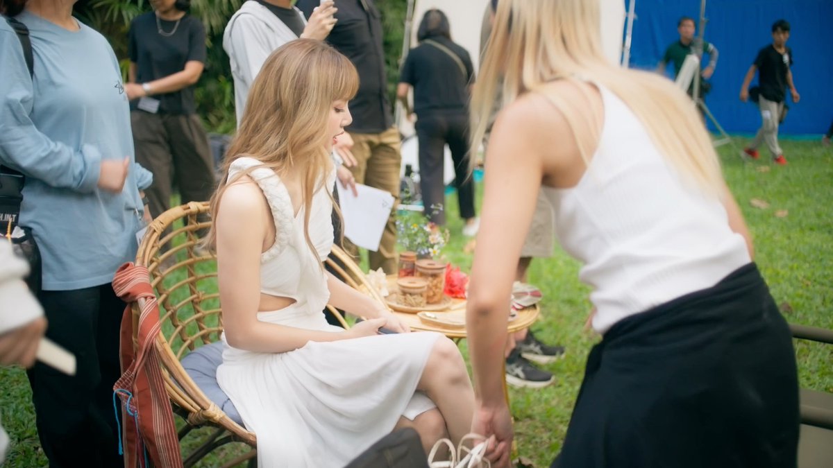 Mint Magazine Thailand tweet media