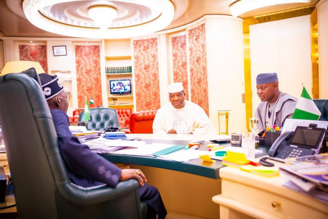 Lagos Landlord & Osun, Kwara Tenant🇳🇬 🇺🇬 🇬🇭 tweet media