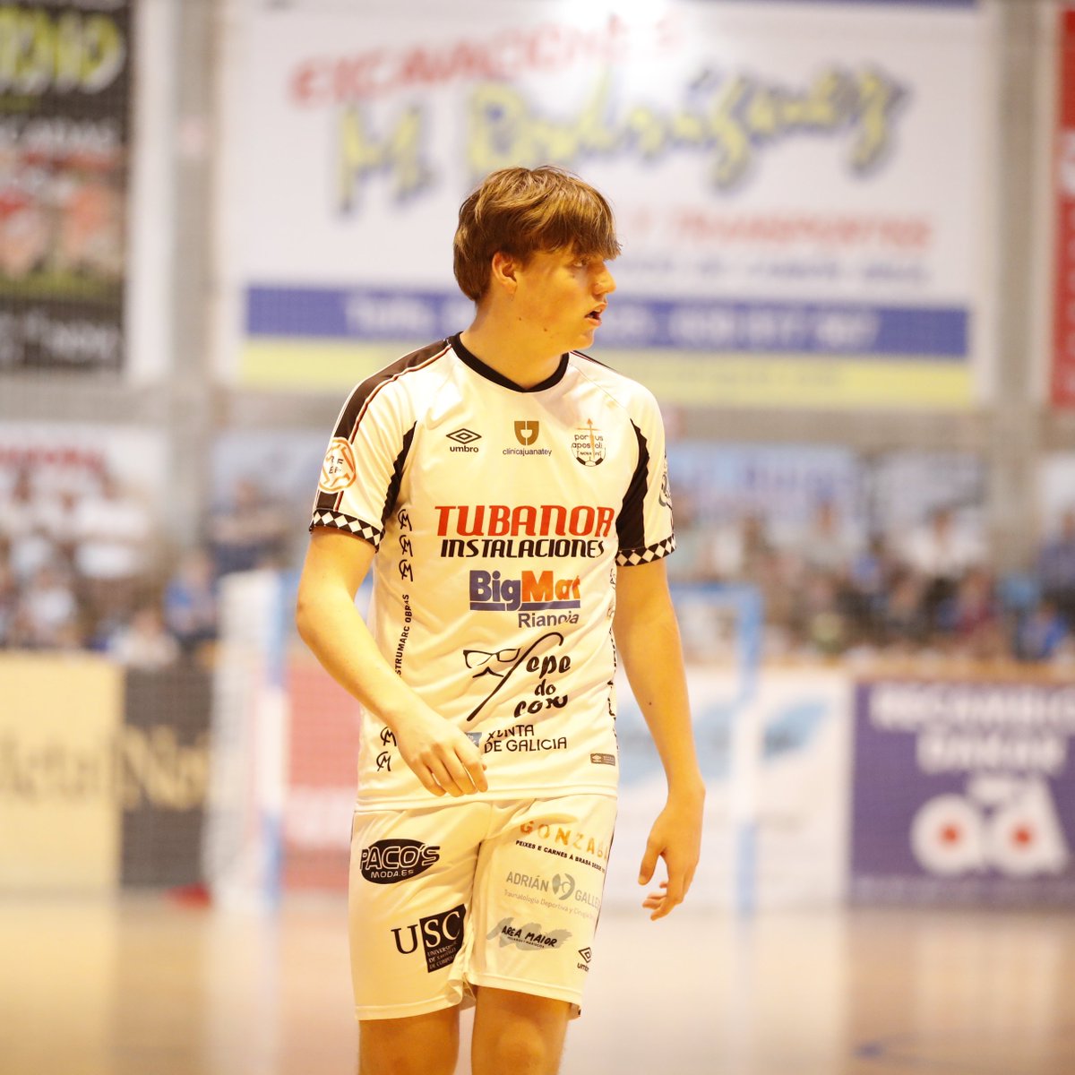 FutSalRFEF's tweet image. ☝️ 𝗞𝗼𝗲𝗺𝗮𝗻, 𝗹𝗮 𝗶𝗹𝘂𝘀𝗶𝗼́𝗻 𝗱𝗲𝗹 𝗽𝗿𝗶𝗺𝗲𝗿 𝗴𝗼𝗹 

🔗 Entrevista completa: rfef.es/es/noticias/ko…

#FutsalRFEF | #PrimeraDivisiónFS