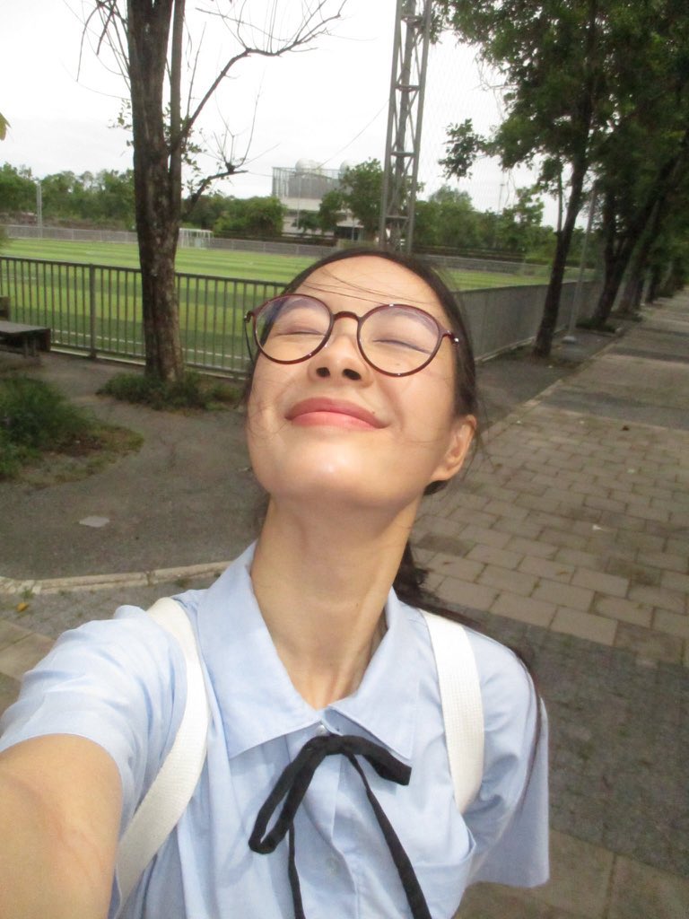 not a coincidence that earth day falls in the same week as lesbian visibility week. happy ongsa day to those who celebrate 🙂‍↕️