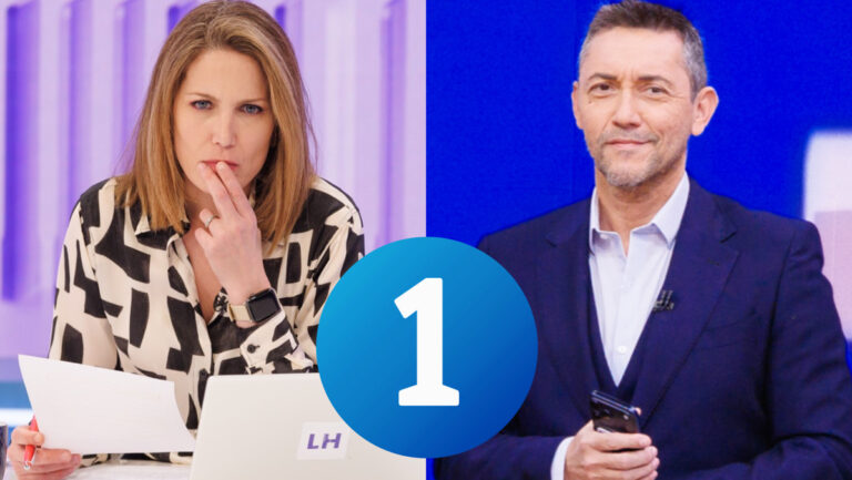 ¿CON QUIÉN DE LOS LÍDERES DE LAS MAÑANAS TE QUEDAS? ⚡📺

🔄 Silvia Intxaurrondo
❤️ Javier Ruiz 

#LaHora22A #Mañaneros22A