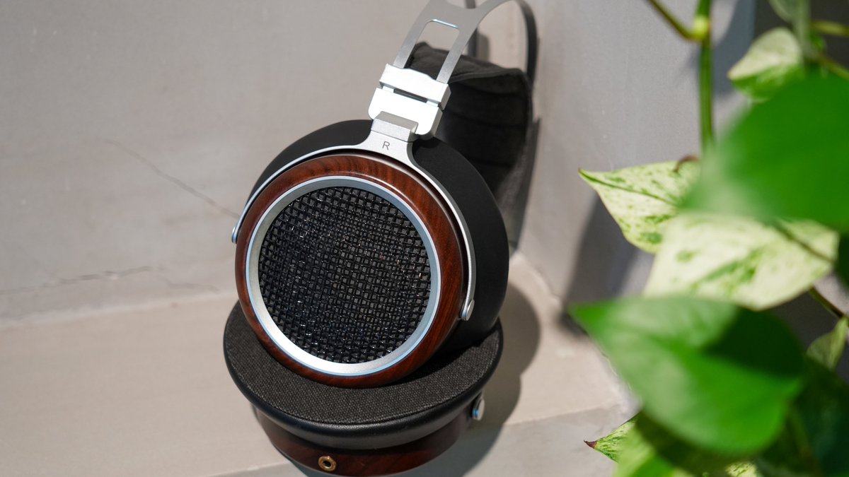 sivga_audio's tweet photo. Sivga Luan delivers deep bass, smooth mids, and delicate treble — making "exceptional sound quality" a reality.
#Sivga #Luan #hifi #headphone #audio #hifiaudio #audiophile #musiclover https://t.co/vlziDAJj7K