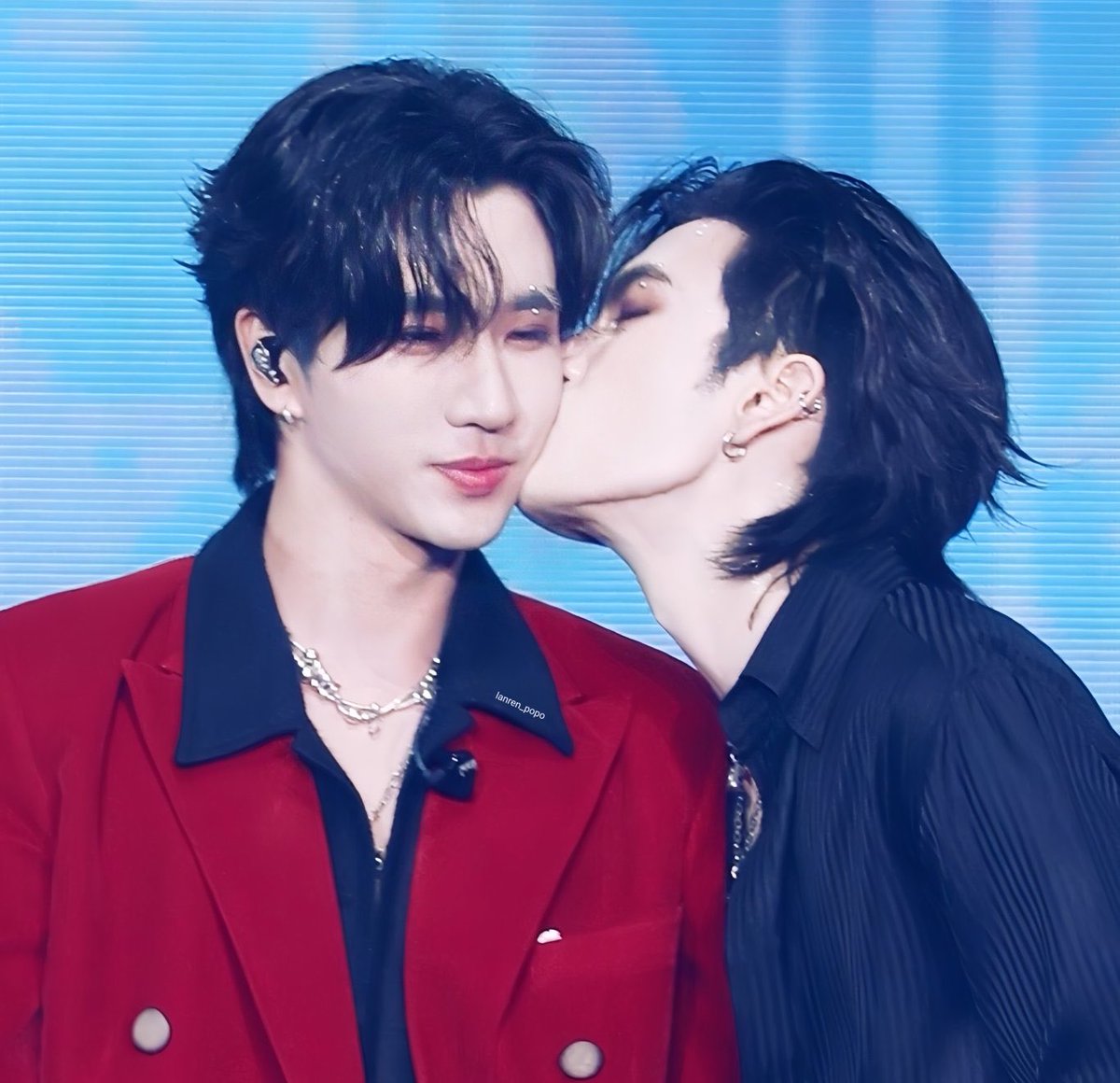 irina ⛅️ tweet media