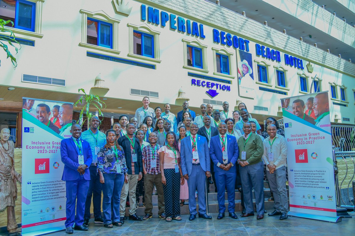 EdBbaale's tweet photo. Yesterday, Vice Chancellor @profNawangwe officially opened the Inclusive Green Economy (IGE) in Practice conference. The IGE program is a regional capacity-building initiative targeting senior civil servants and policymakers from Uganda, Kenya, Tanzania, Ethiopia, and Rwanda. https://t.co/riPp6qaxZp