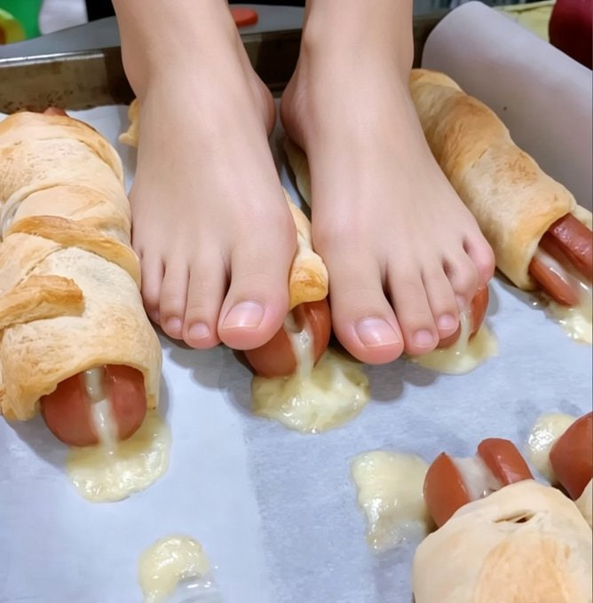 著名女大学生🥹 tweet media